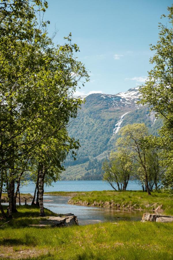 Tuftegarden Hotel Viksdalen Exterior foto