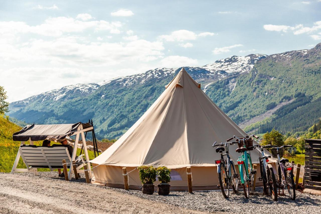 Tuftegarden Hotel Viksdalen Exterior foto