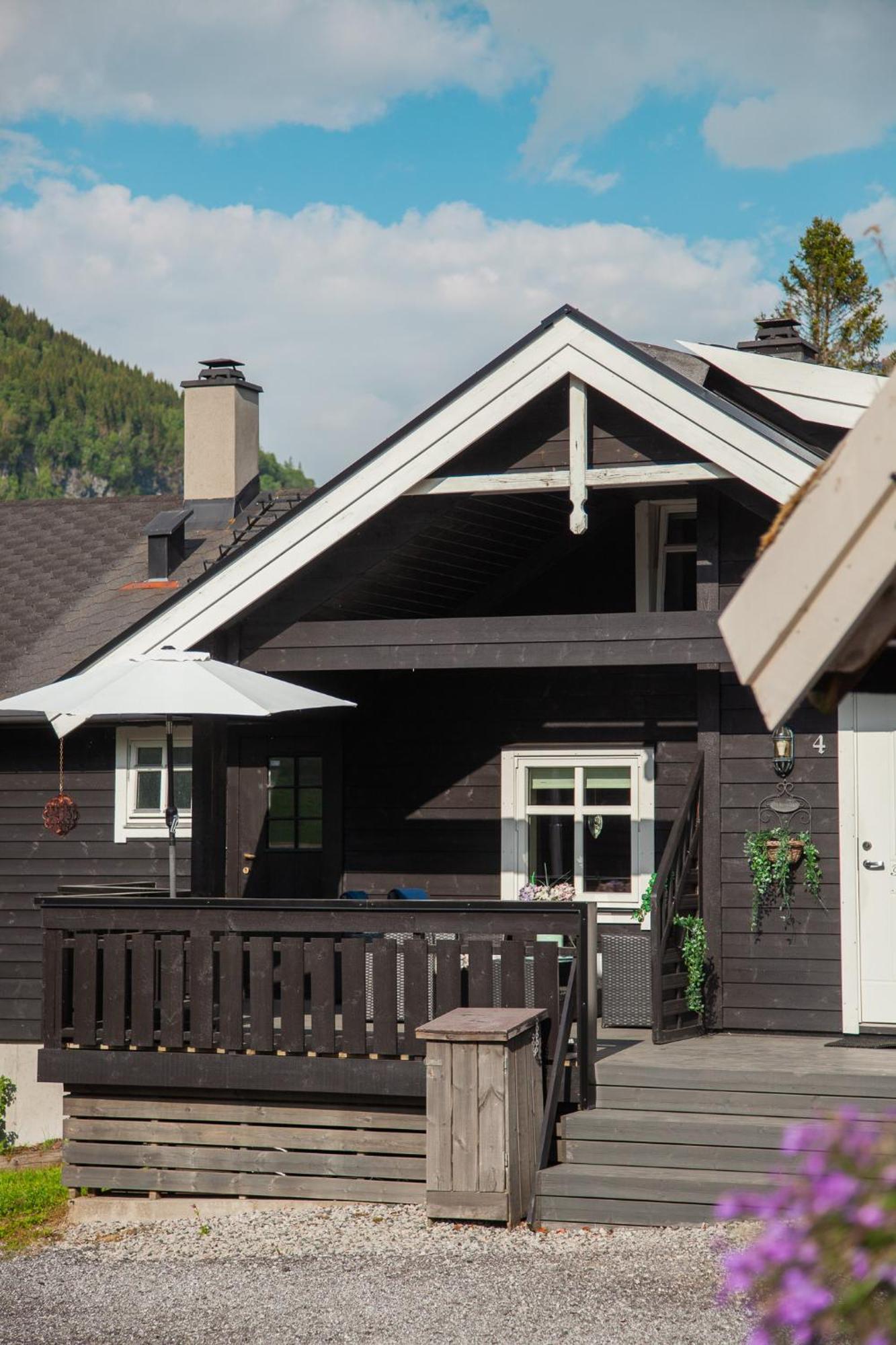 Tuftegarden Hotel Viksdalen Exterior foto